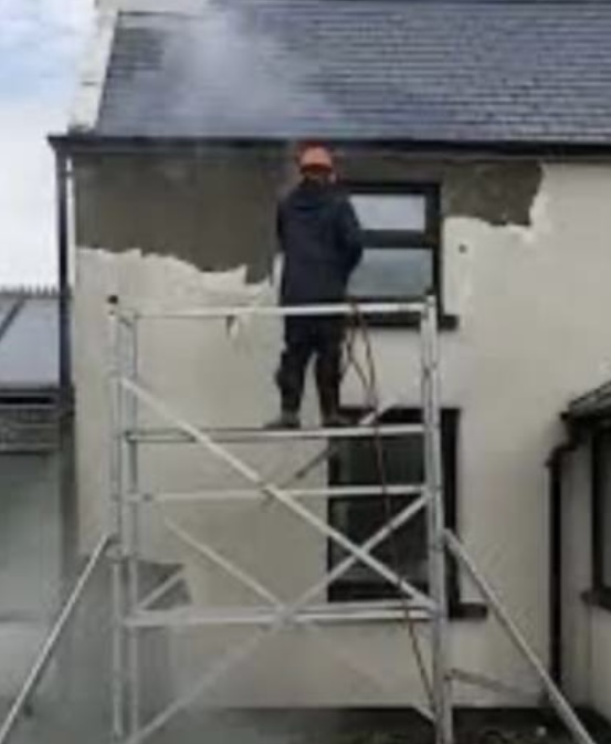 Painter and Decorator: Image 3